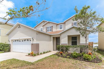 1616 Atlantic Dr Ruskin, FL 33570